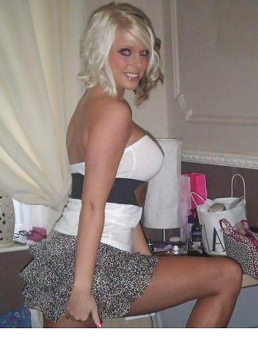 25P Claire: Fake Tit Bimbo