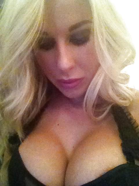 19P Alexis: Another Fake Tit Blonde Bimbo
