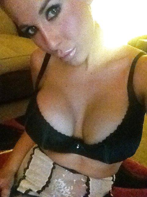 19P Alexis: Another Fake Tit Blonde Bimbo