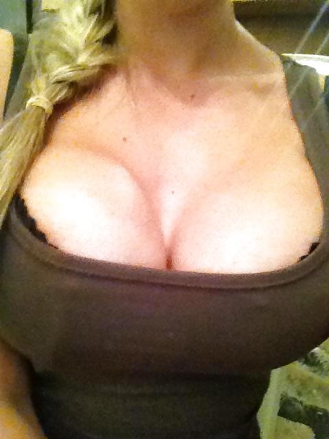19P Alexis: Another Fake Tit Blonde Bimbo