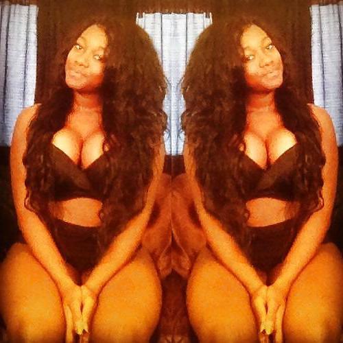 25P Thick black azz