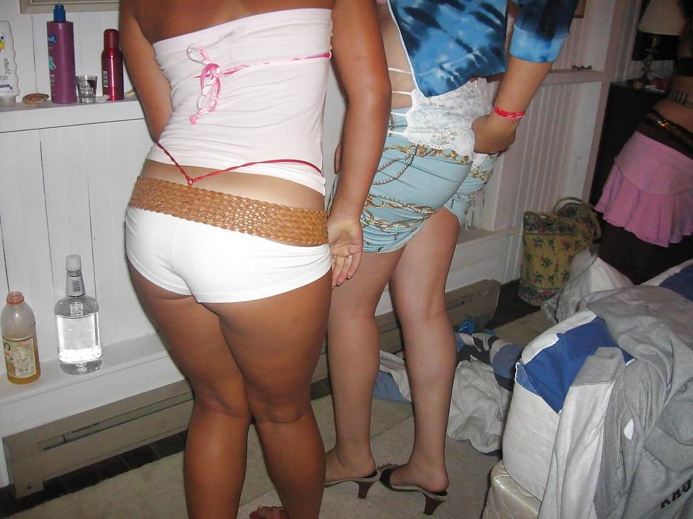 25P Thong 52