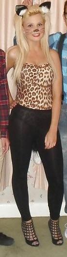 25P Sluts in tight pants! 5 