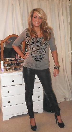 25P Sluts in tight pants! 5 