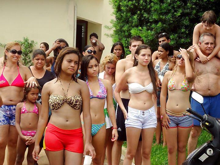 9P Hot slut Brazilian