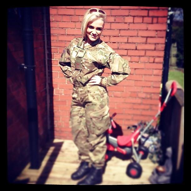 17P British Army Sluts For Dirty Comments