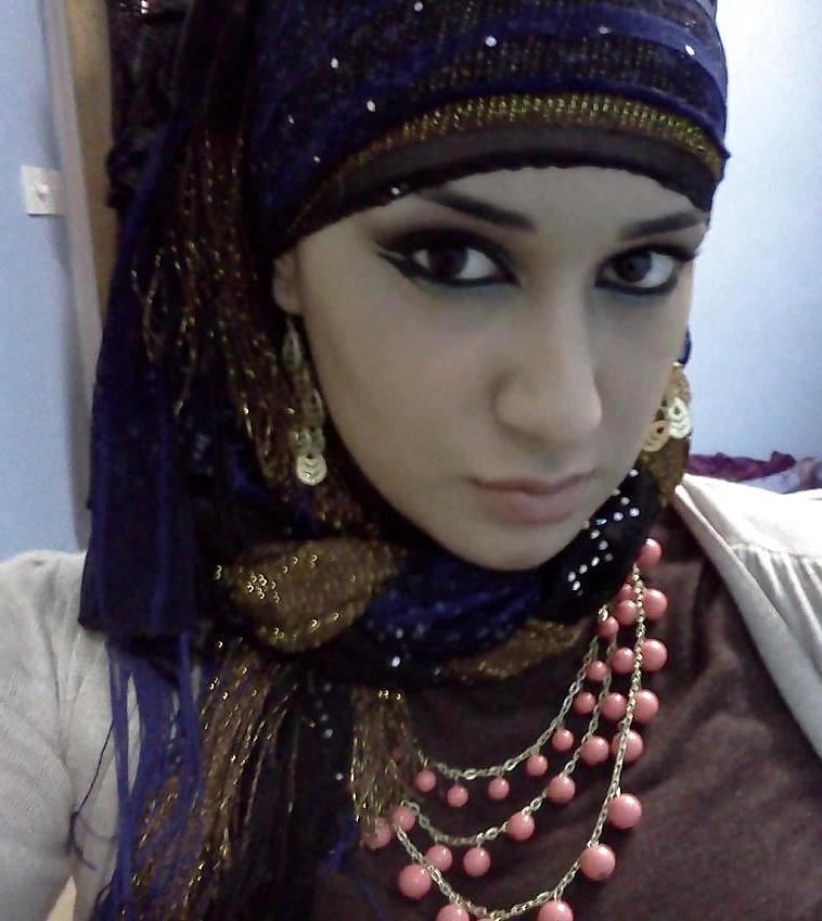 25P Arabian faces