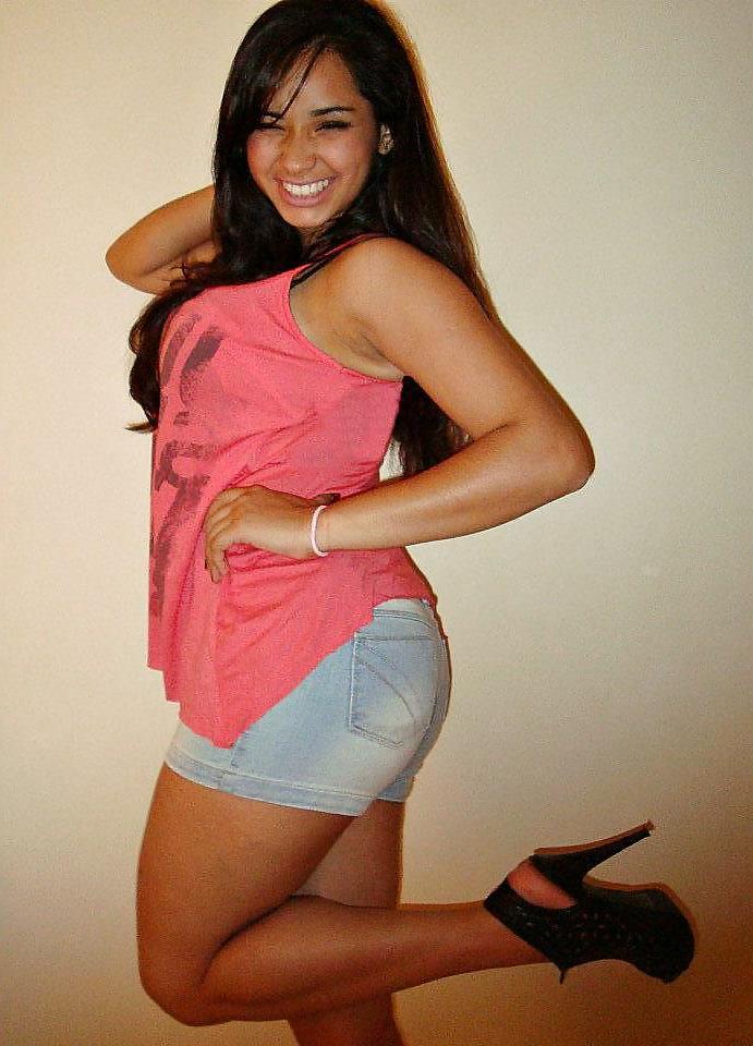 25P Brazilian Women(Facebook,Orkut ...)
