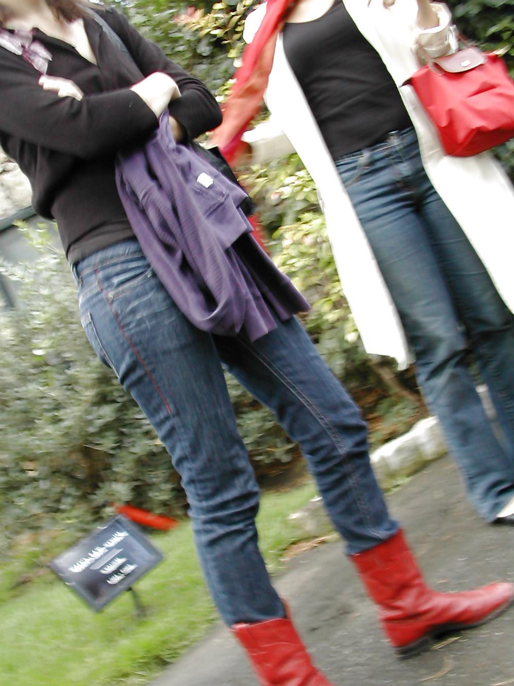 25P Teens in tight jeans 05