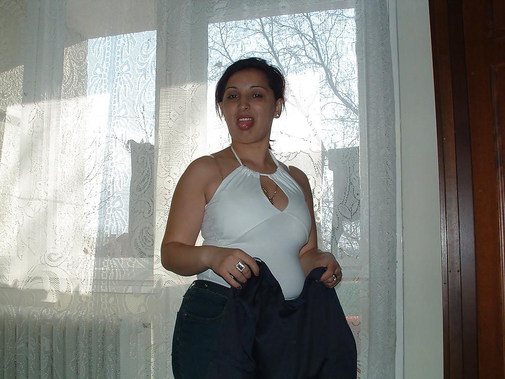 25P FAT HAIRY HUNGARIAN MOM