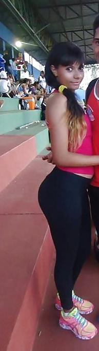 18P Hot Hot Brazilian Girl