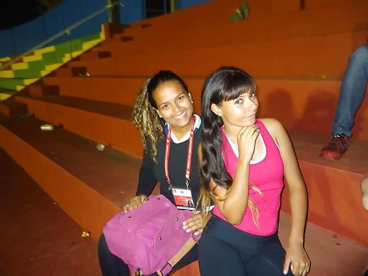 18P Hot Hot Brazilian Girl