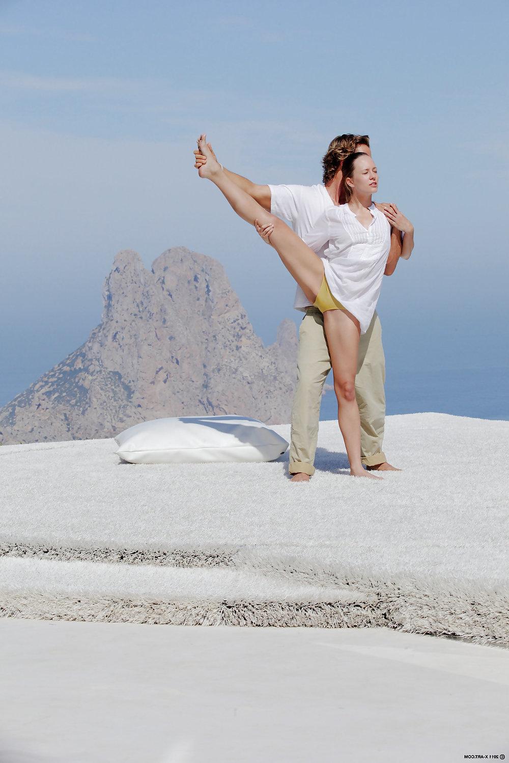 25P X-Art - Leila Yoga In The Sky