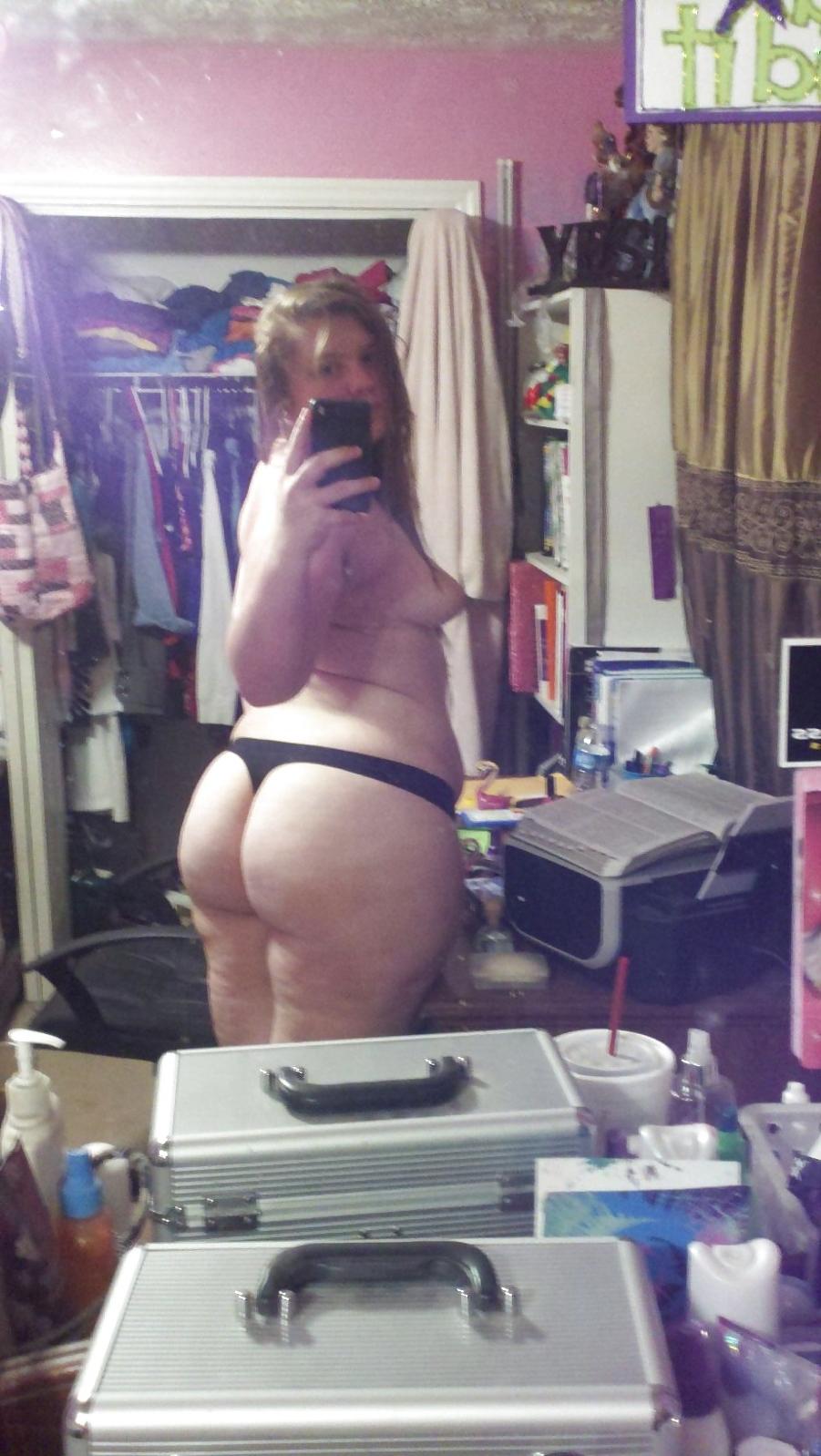 18P Thick chicks 2