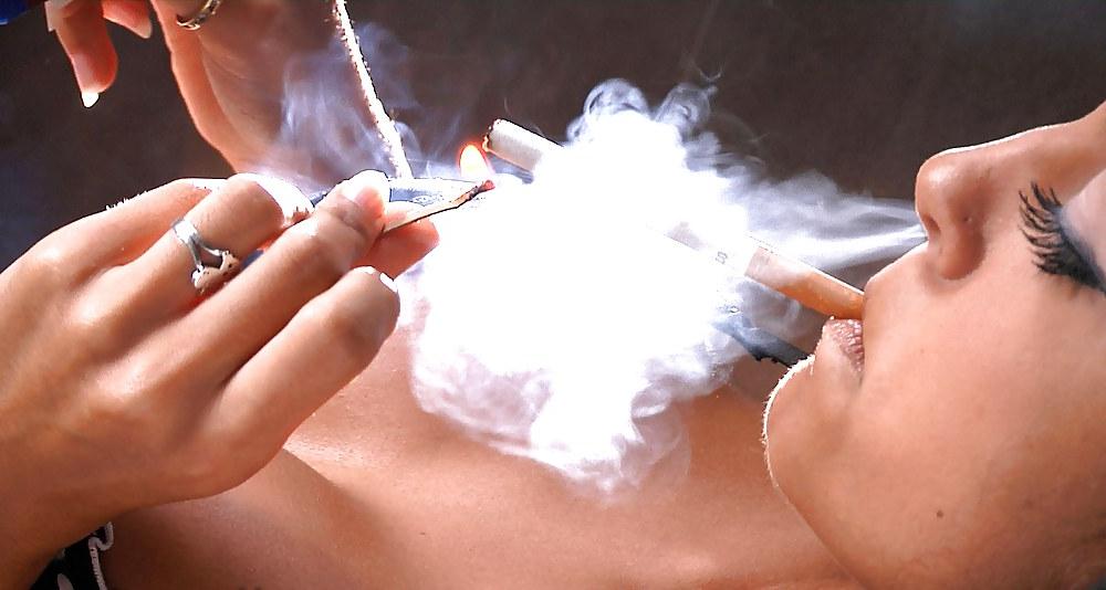 25P Glamour Smoking: Rosy