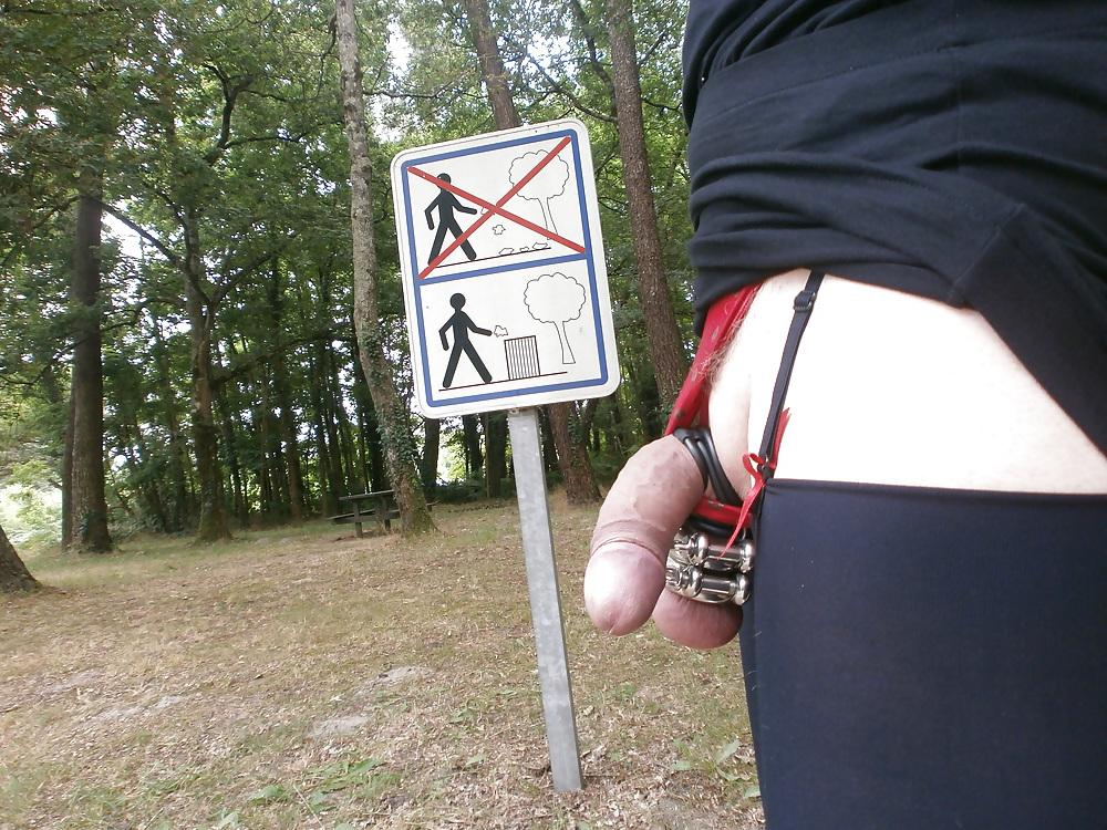 15P Public outdoor sexe exhib cockflash eric de bordeaux
