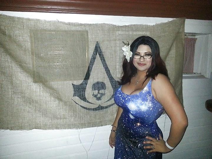 25P Ivy Doomkitty - Curvy Cosplayer