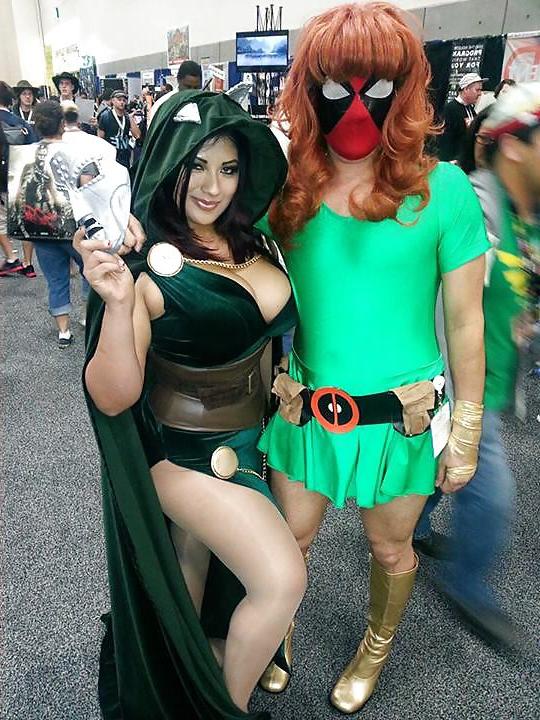 25P Ivy Doomkitty - Curvy Cosplayer