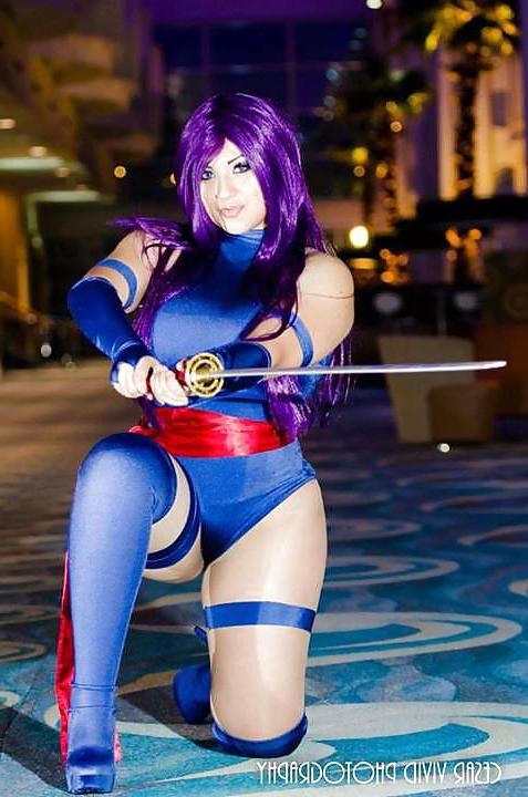 25P Ivy Doomkitty - Curvy Cosplayer