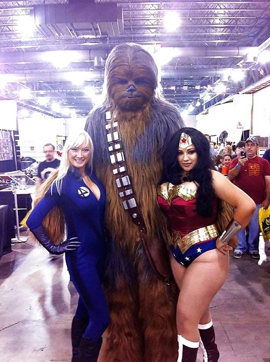 25P Ivy Doomkitty - Curvy Cosplayer