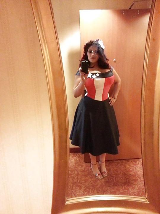 25P Ivy Doomkitty - Curvy Cosplayer