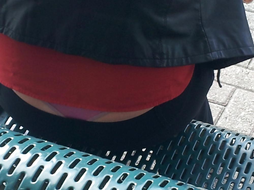 4P Public Thong