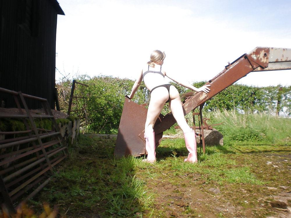 19P Farm girl