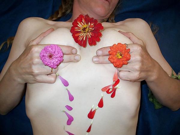 10P Lady Holly's Flower Girl Fantasy