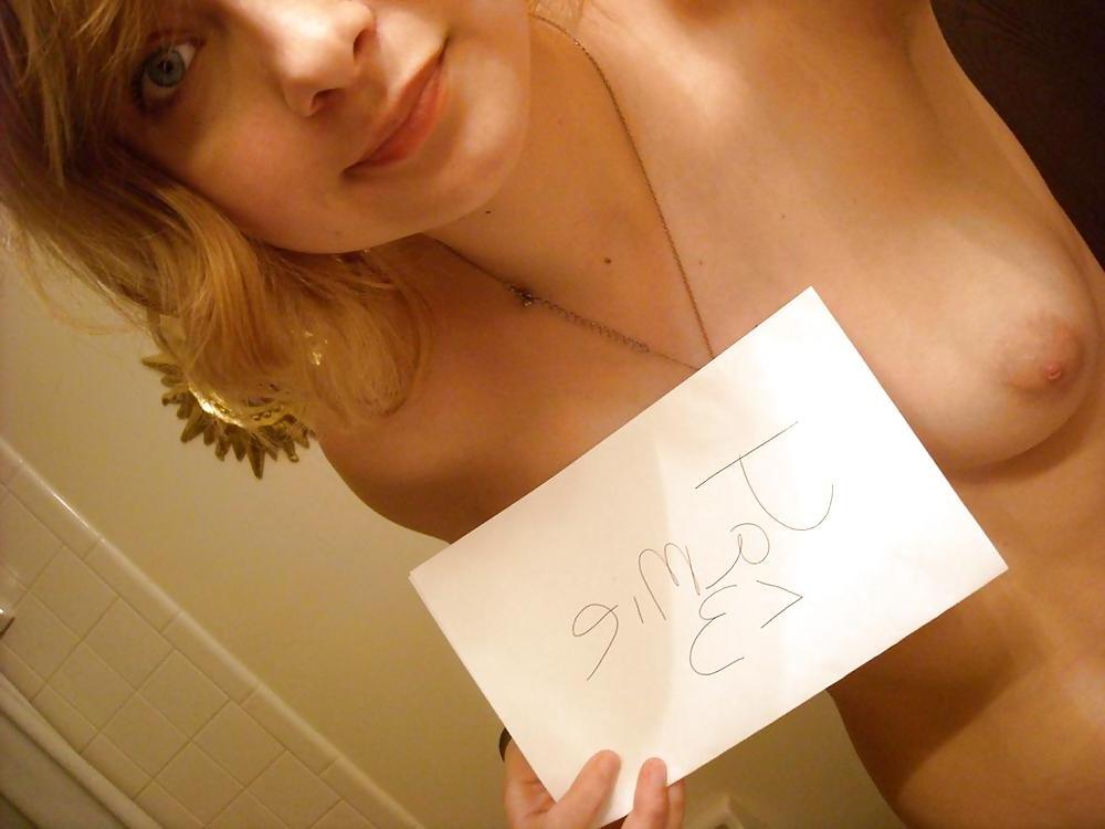 25P Sexy Teen with nice Anus