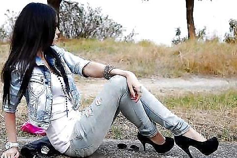 25P Sexy In Jeans!!!