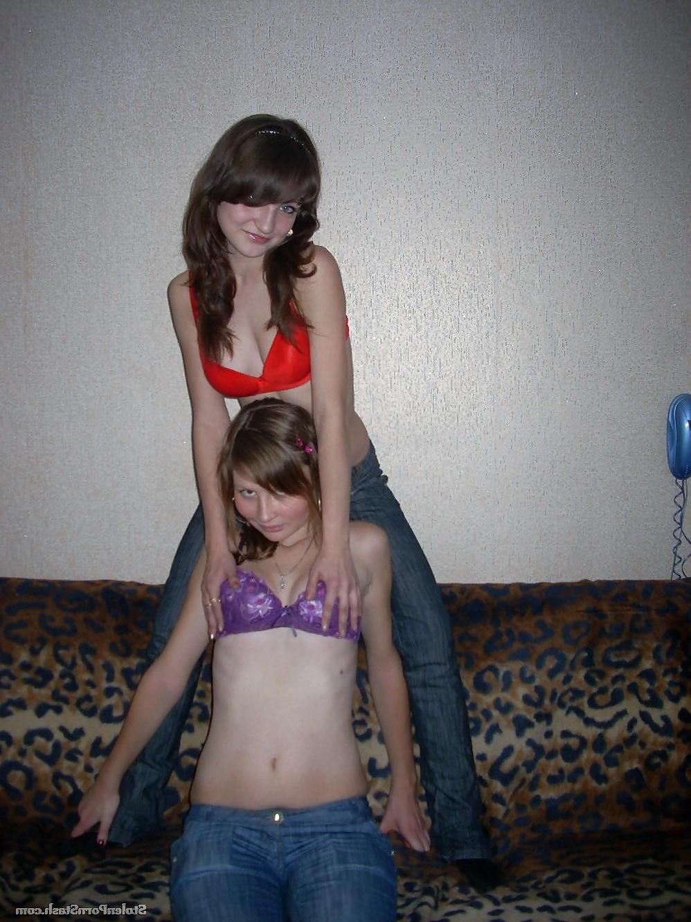 25P Horny LiL Teens Play