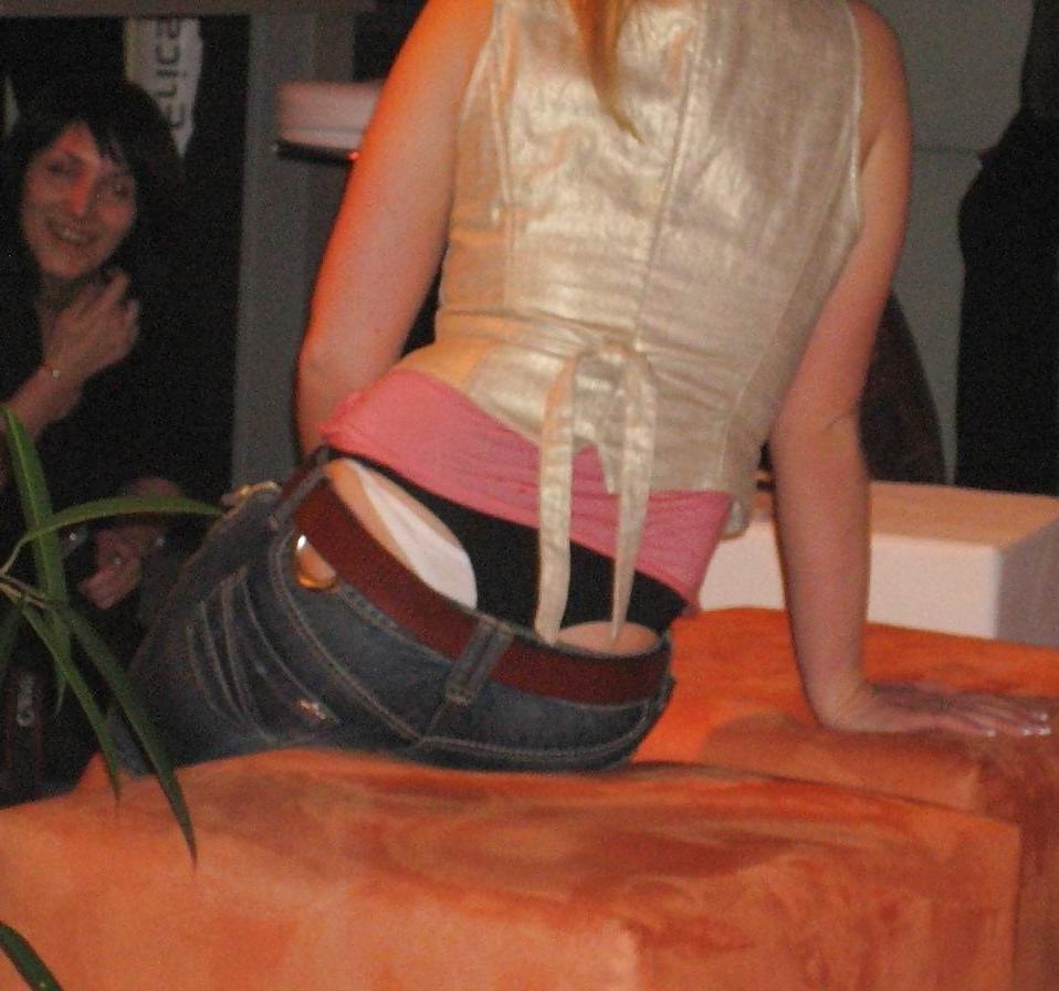 25P Thong 1