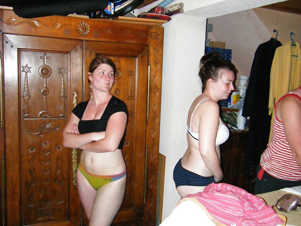 25P Thong 11