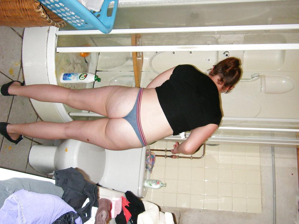 25P Thong 11