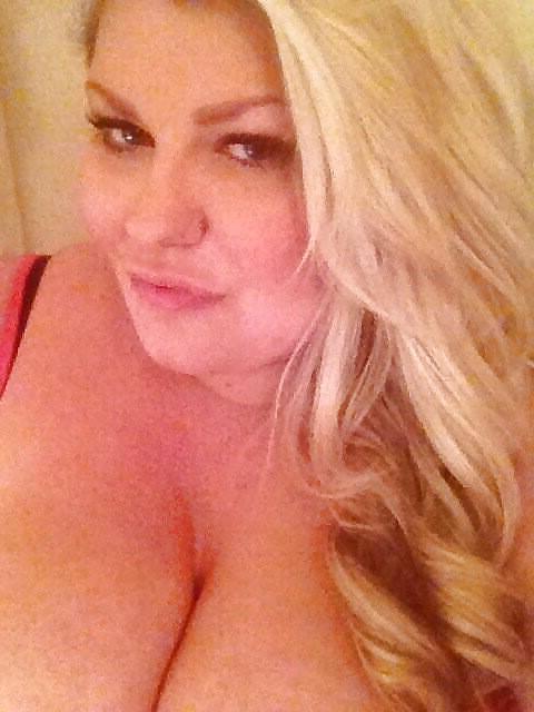 25P Thick Brit Blonde