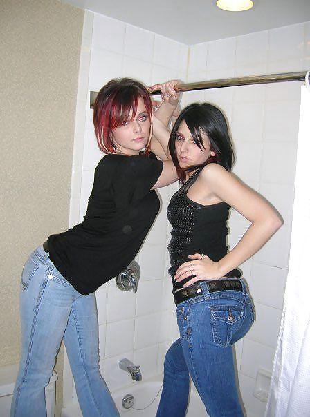 25P Thong 25