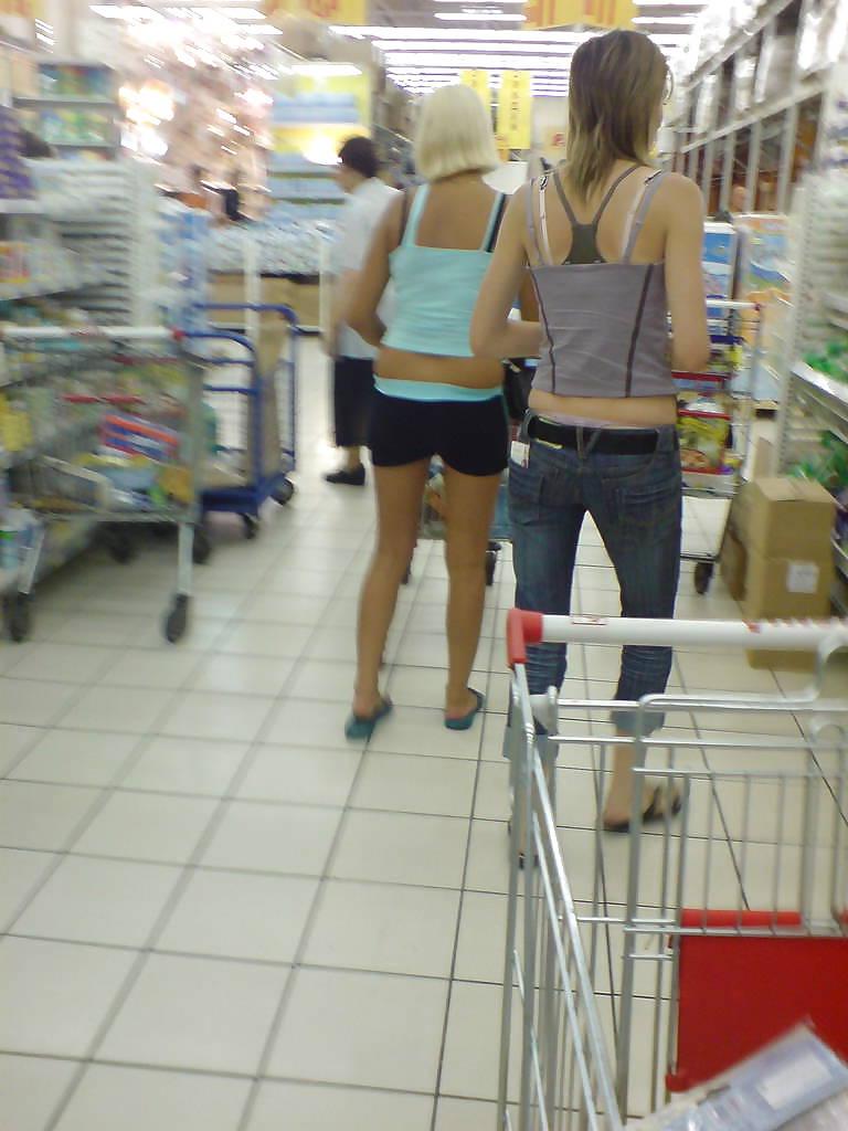 25P Thong 45