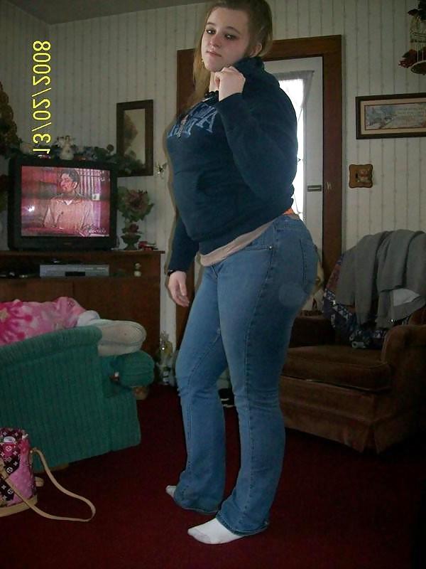 25P Tight Jeans Ass and Thighs