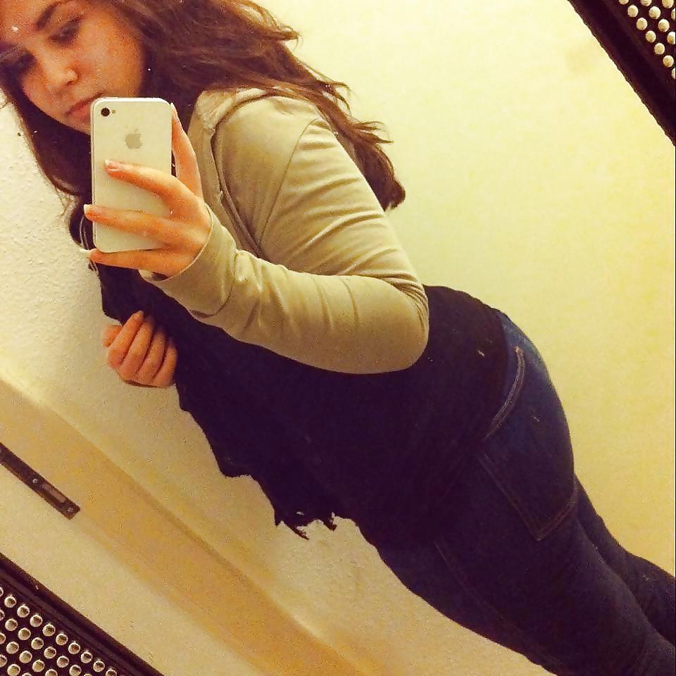 25P Tight Jeans Ass and Thighs