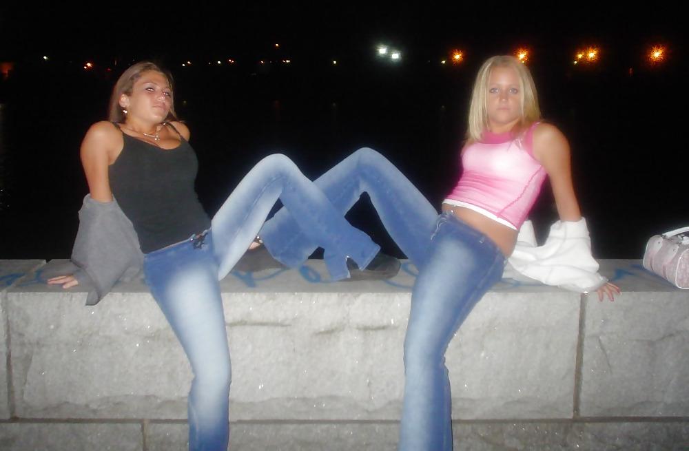 25P Tight Jeans Ass and Thighs