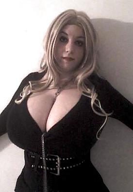 25P Thick Bitches - Fat Titties