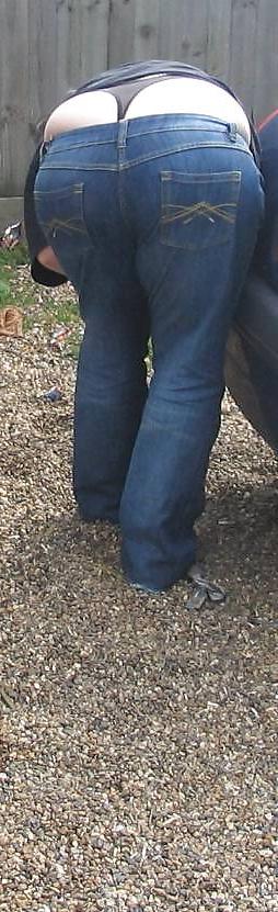 16P Can u see my thong