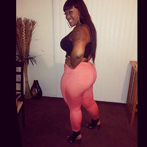25P I Love Em Thick 2