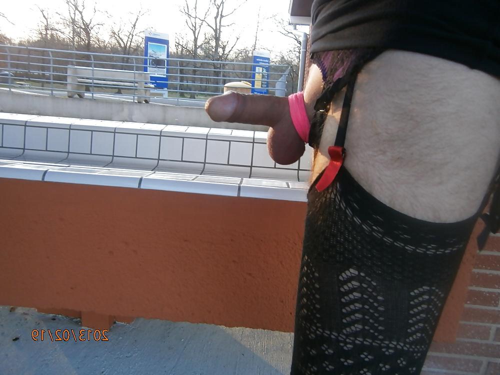 11P Public nude exhib sexe flashcock outdoor