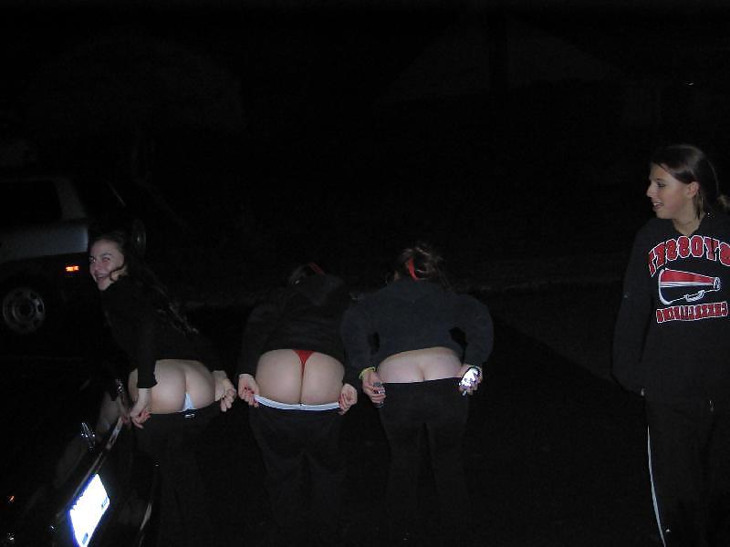25P Thong 69