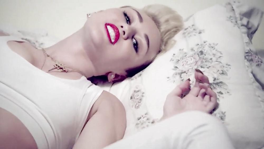 25P Screenshots from We Cant Stop music video by miley cyrus