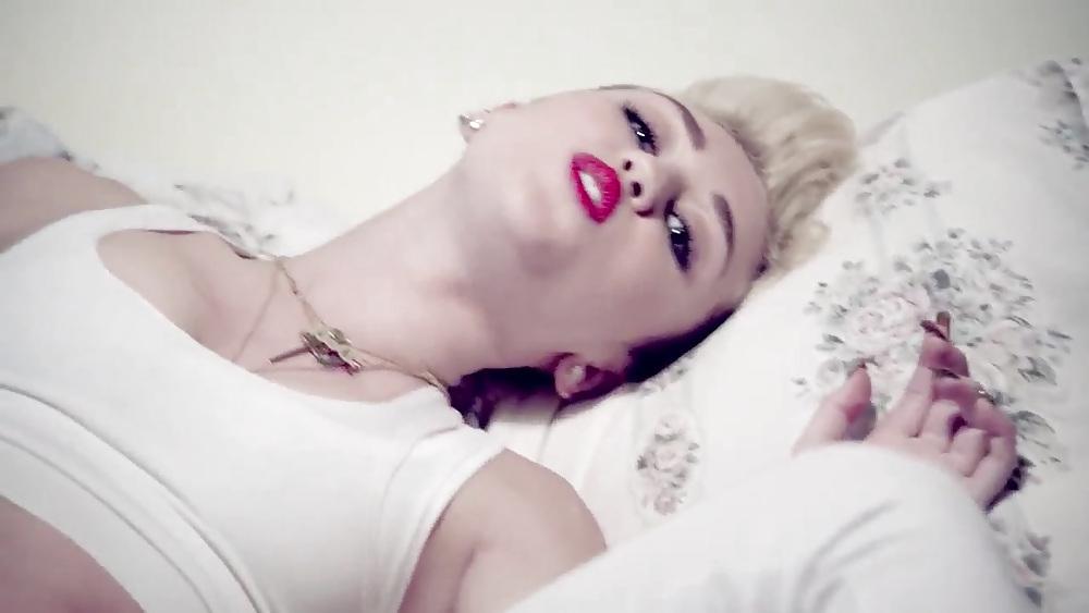 25P Screenshots from We Cant Stop music video by miley cyrus