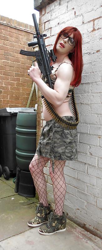 25P Tranny Supersatin Army Girl gets her gun out (Outdoor Shots)