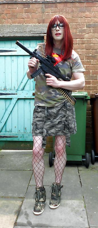 25P Tranny Supersatin Army Girl gets her gun out (Outdoor Shots)