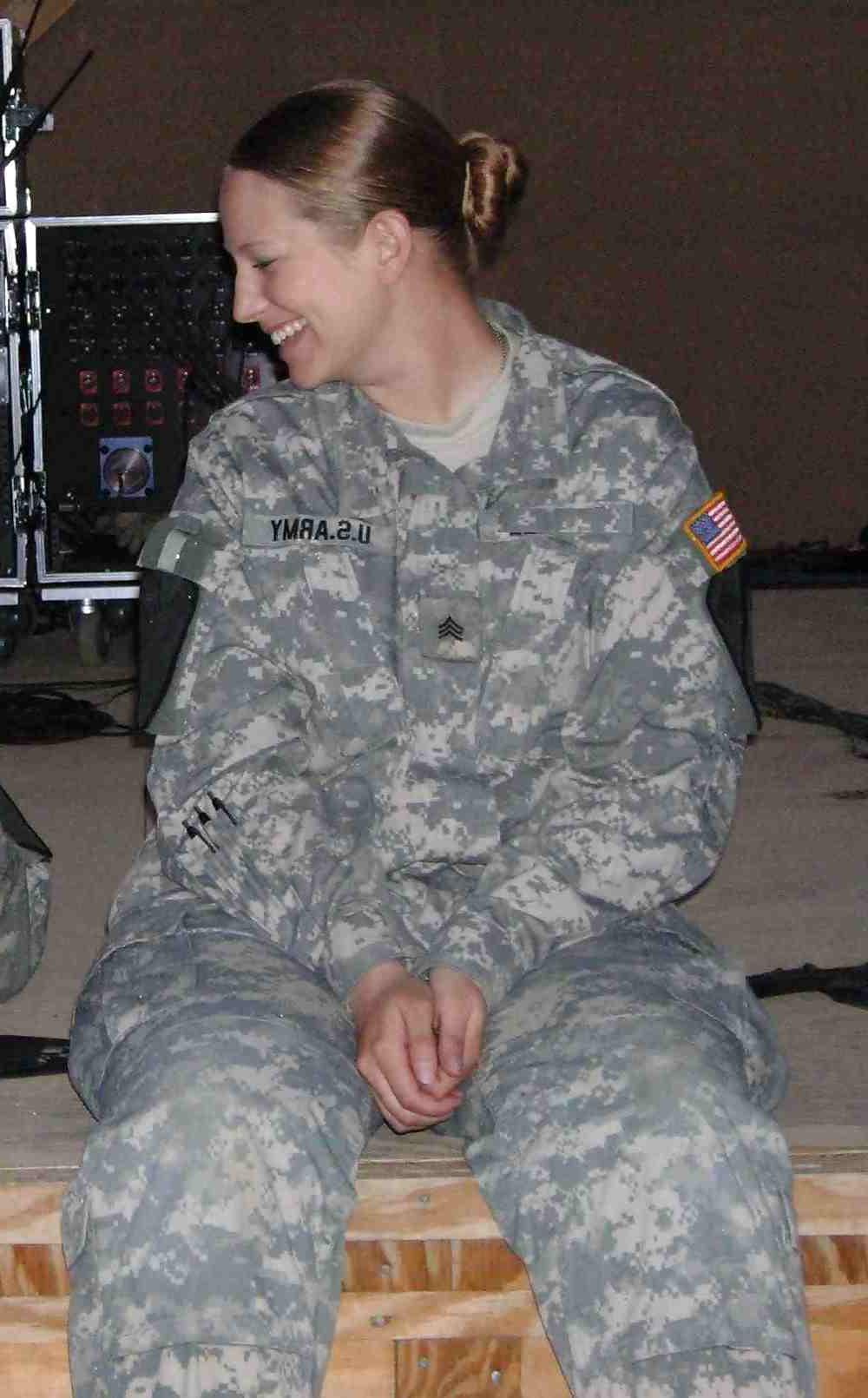 25P Military Women